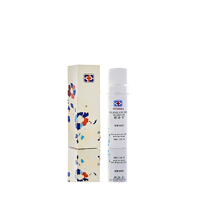 玛沁会下雨的乳液